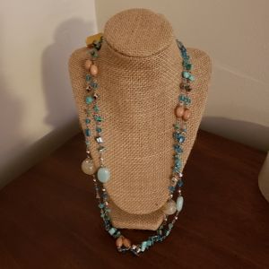 Nwt Kiana Necklace & Earrings Set
